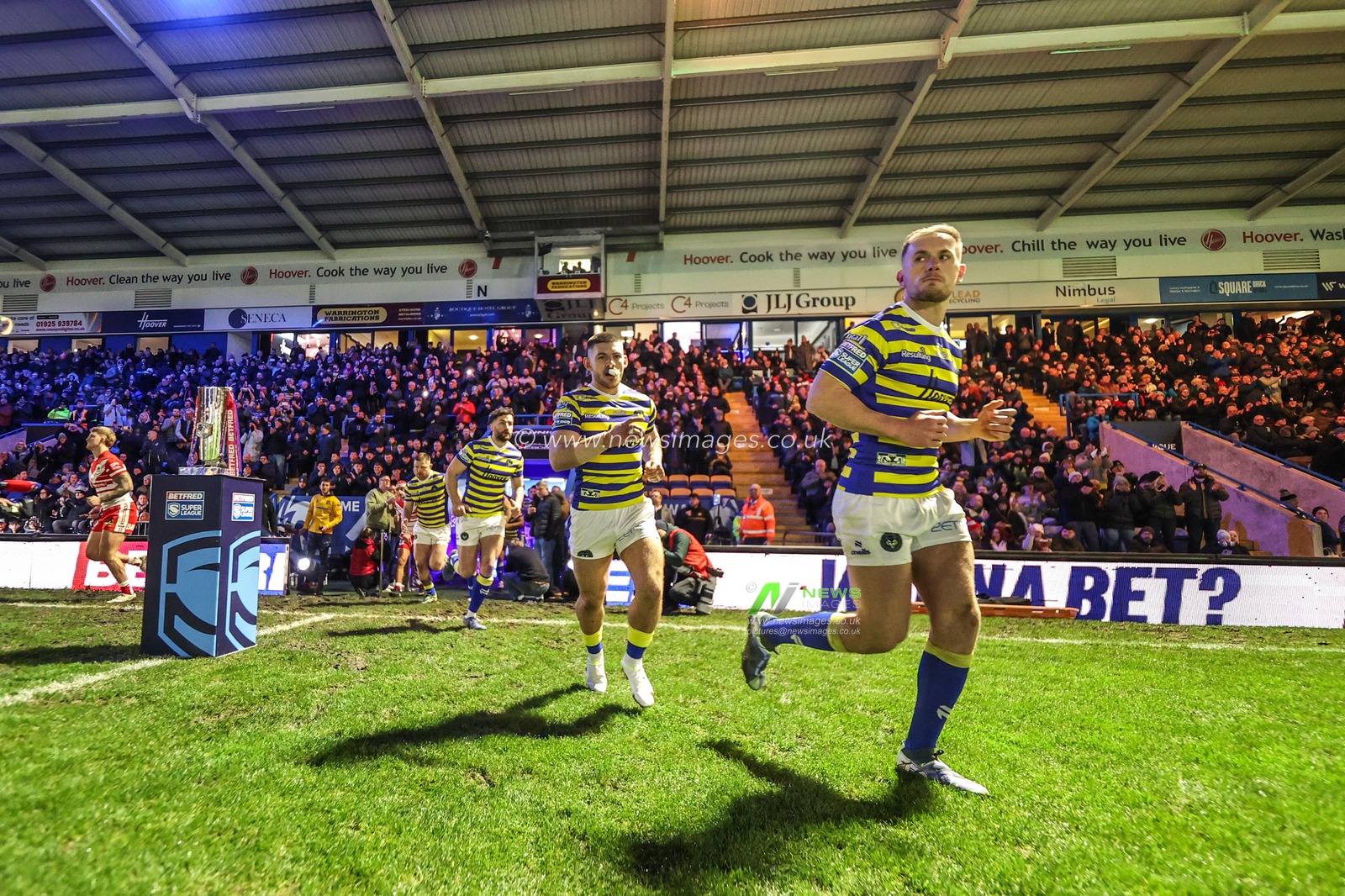 Ben Currie of Warrington Wolves comes out for the game during the Betfred Super League Round 1 match Warrington Wolves vs St Helens at The Halliwell Jones Stadium, Warrington, United Kingdom on 13 February 2026

(Photo by Alfie Cosgrove/News Images)