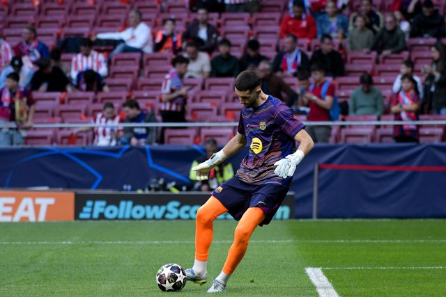Joan García of FC Barcelona during the warm up of the UEFA Champions League Quarter Finals match Atletico Madrid vs Barcelona at Riyadh Air Metropolitano, Madrid, Spain on 14 April 2026

(Photo by Samuel Carreno/News Images)