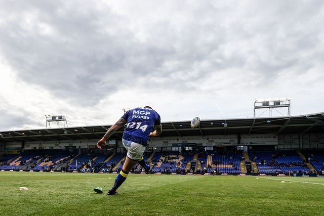 Marc Sneyd of Warrington Wolves in the pre-game warm up during the Betfred Super League round 13 match Warrington Wolves vs Hull FC at The Halliwell Jones Stadium, Warrington, United Kingdom on 05 June 2026

(Photo by Alfie Cosgrove/News Images)