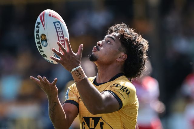 Phoenix Laulu-Togaga'e of Castleford Tigers in action during the Betfred Super League round 12 match Castleford Tigers vs St Helens at OneBore Stadium, Castleford, Untied Kingdom on 23 May 2026

(Photo by Mark Cosgrove/News Images)