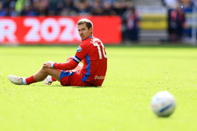 Todd Cantwell of Blackburn Rovers down injured during the Sky Bet Championship match Preston North End vs Blackburn Rovers at Deepdale, Preston, United Kingdom on 05 September 2026

(Photo by Jorge Horsted/News Images)