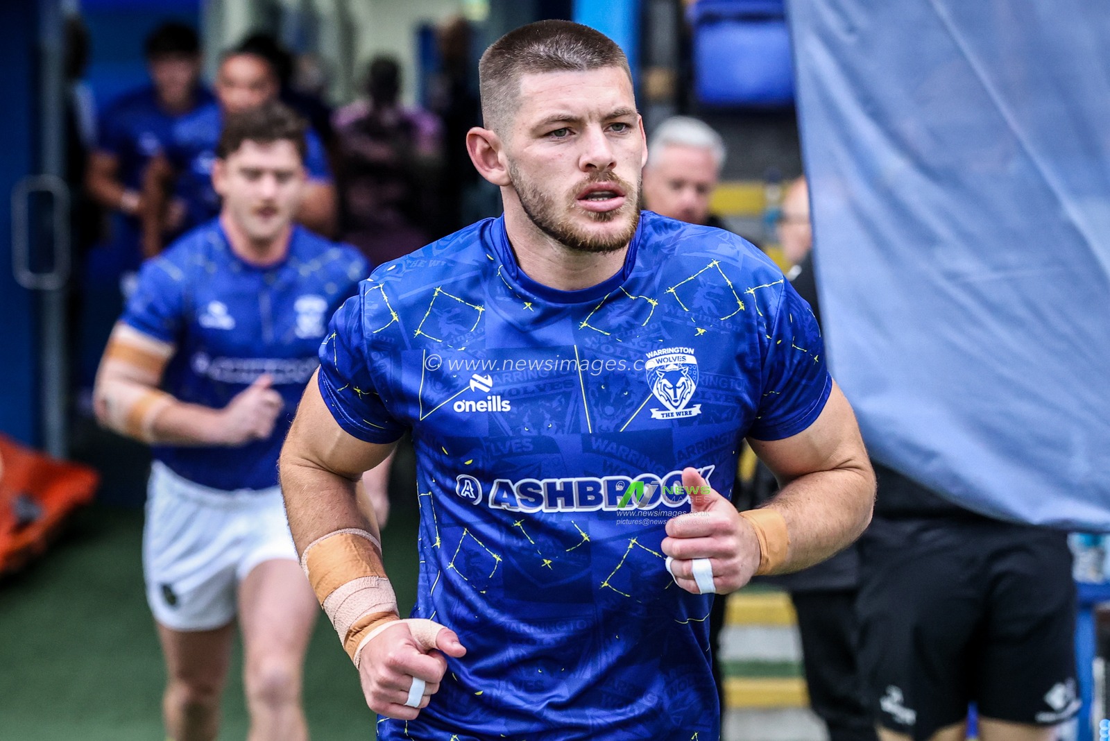 Danny Walker of Warrington Wolves in the pre-game warm up during the Betfred Super League round 13 match Warrington Wolves vs Hull FC at The Halliwell Jones Stadium, Warrington, United Kingdom on 05 June 2026

(Photo by Alfie Cosgrove/News Images)