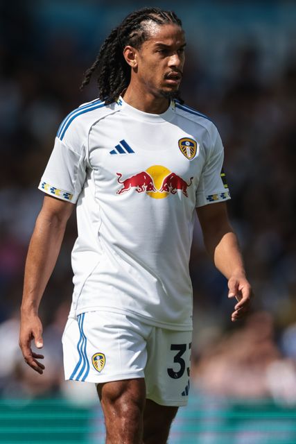 Isaac Schmidt of Leeds United during the Pre-season friendly match Leeds United vs Villarreal at Elland Road, Leeds, United Kingdom, 2nd August 2025

(Photo by Mark Cosgrove/News Images)