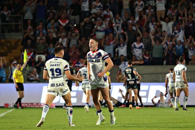 Jake Trueman of Wakefield Trinity and Oliver Pratt of Wakefield Trinity celebrate after the Betfred Super League round 15 match Wakefield Trinity vs Wigan Warriors at DIY Kitchens Stadium, Wakefield, United Kingdom, 20th June 2025

(Photo by Sam Eaden/News Images)
