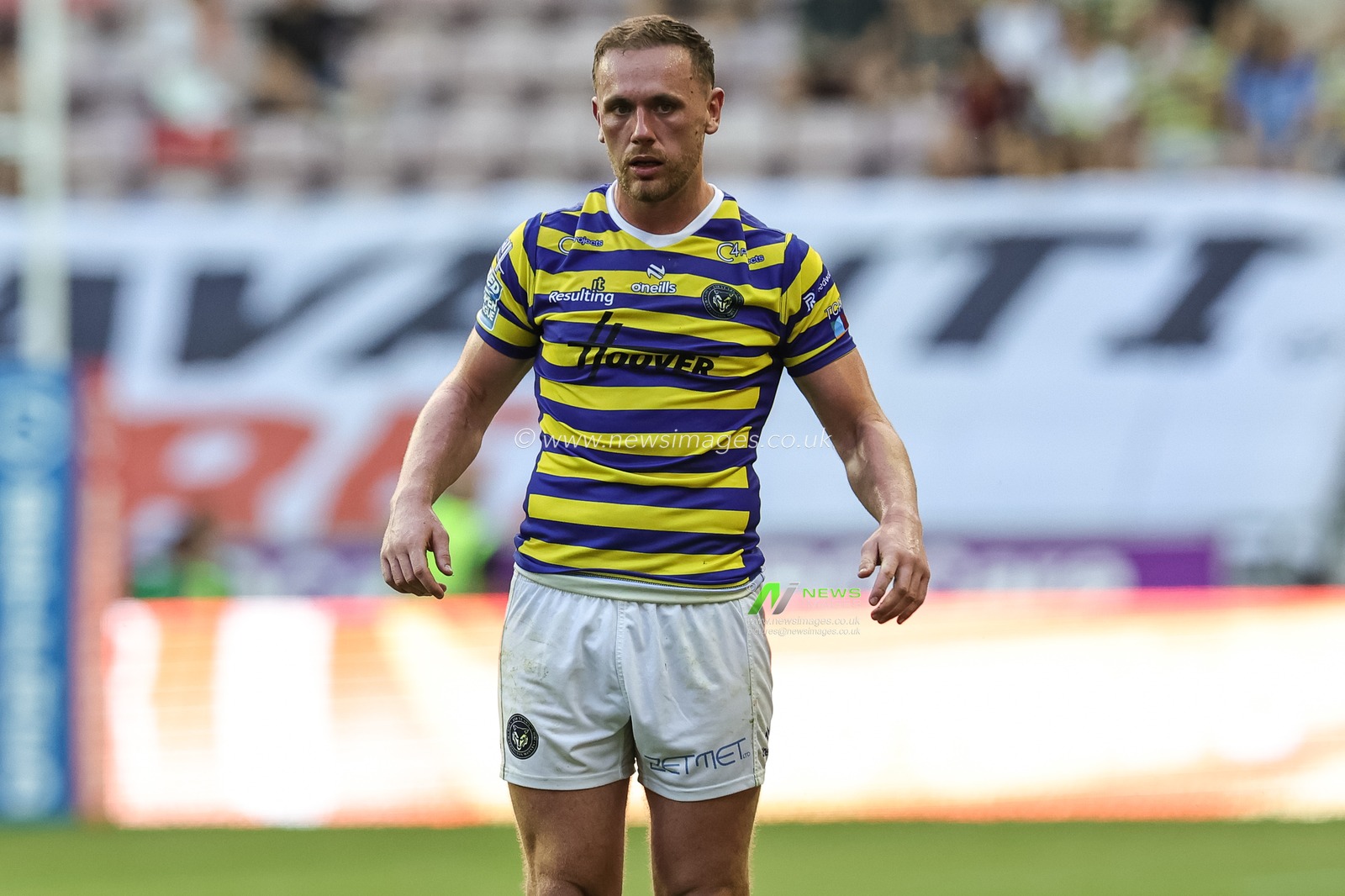 Ben Currie of Warrington Wolves during the Betfred Super League round 18 match Wigan Warriors vs Warrington Wolves at The Brick Community Stadium, Wigan, United Kingdom on 10 July 2026

(Photo by Mark Cosgrove/News Images)