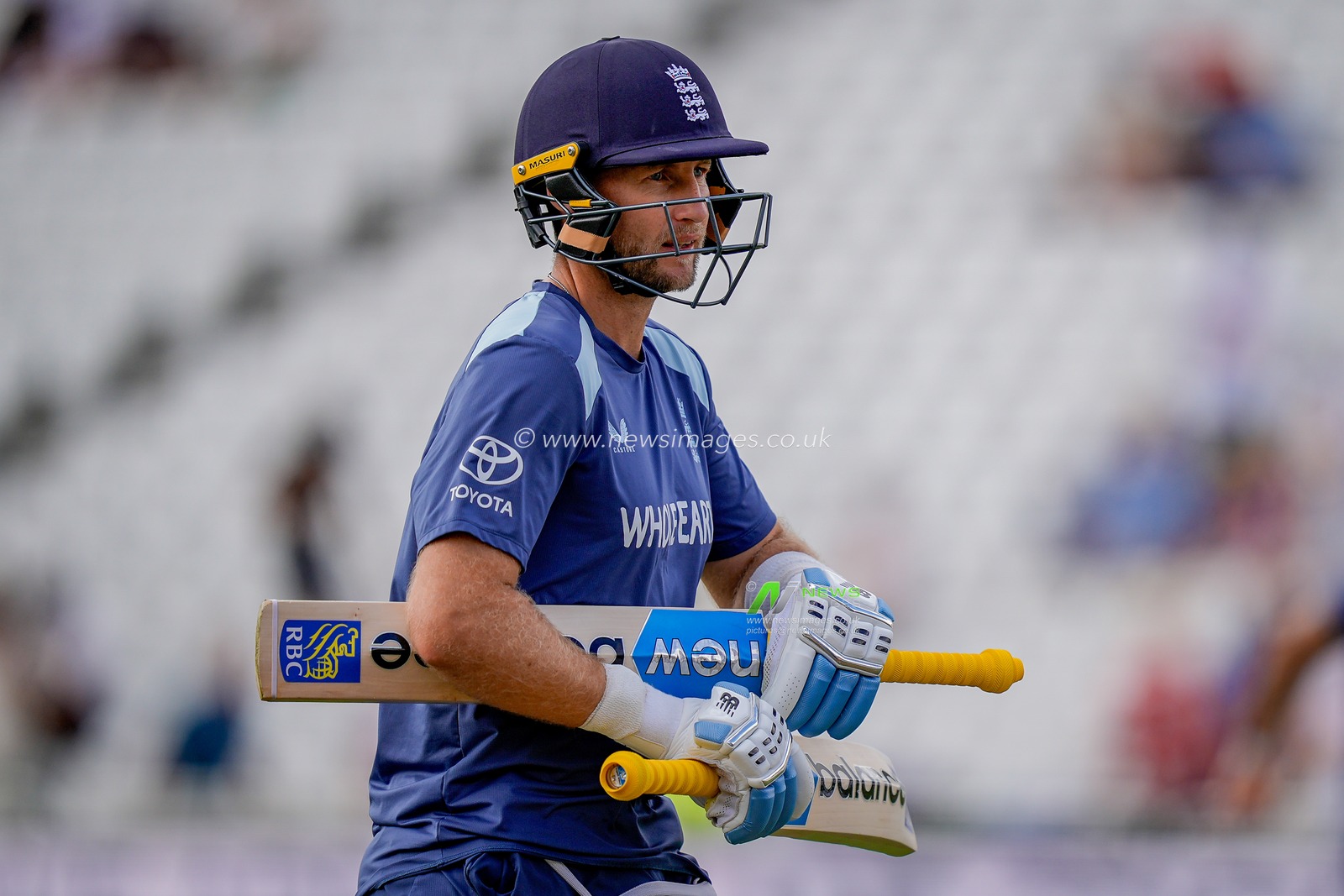 Joe Root of England in the pre-game warm up session during the 3rd Rothesay Test Match Day 4 match England vs New Zealand at Trent Bridge, Nottingham, United Kingdom on 28 June 2026

(Photo by Maynard Manyowa/News Images)