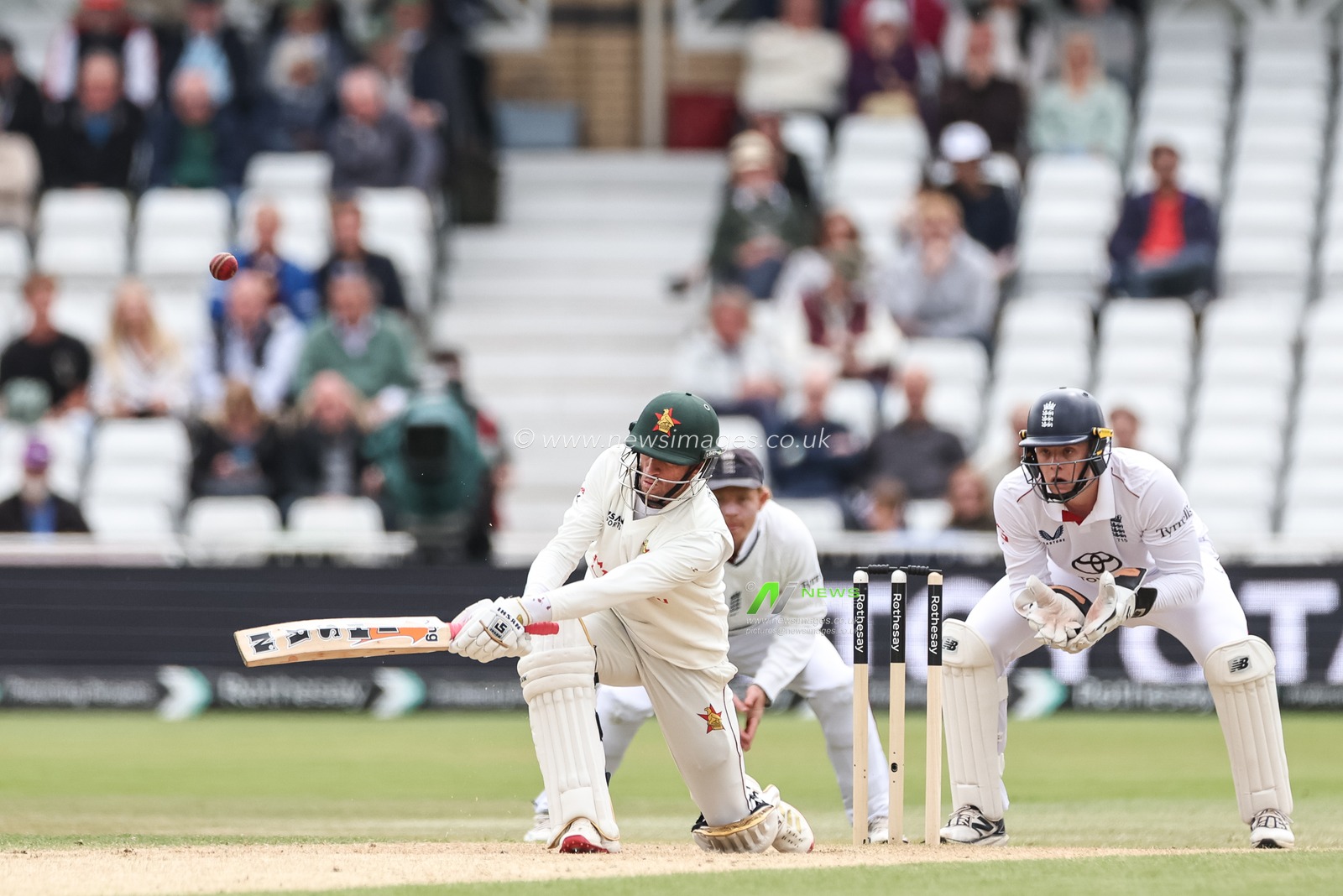 Sean Williams of Zimbabwe drops to his knee and hits a four (4) during the Rothesay Test Match Day 3 England vs Zimbabwe at Trent Bridge, Nottingham, United Kingdom, 24th May 2025

(Photo by Mark Cosgrove/News Images)