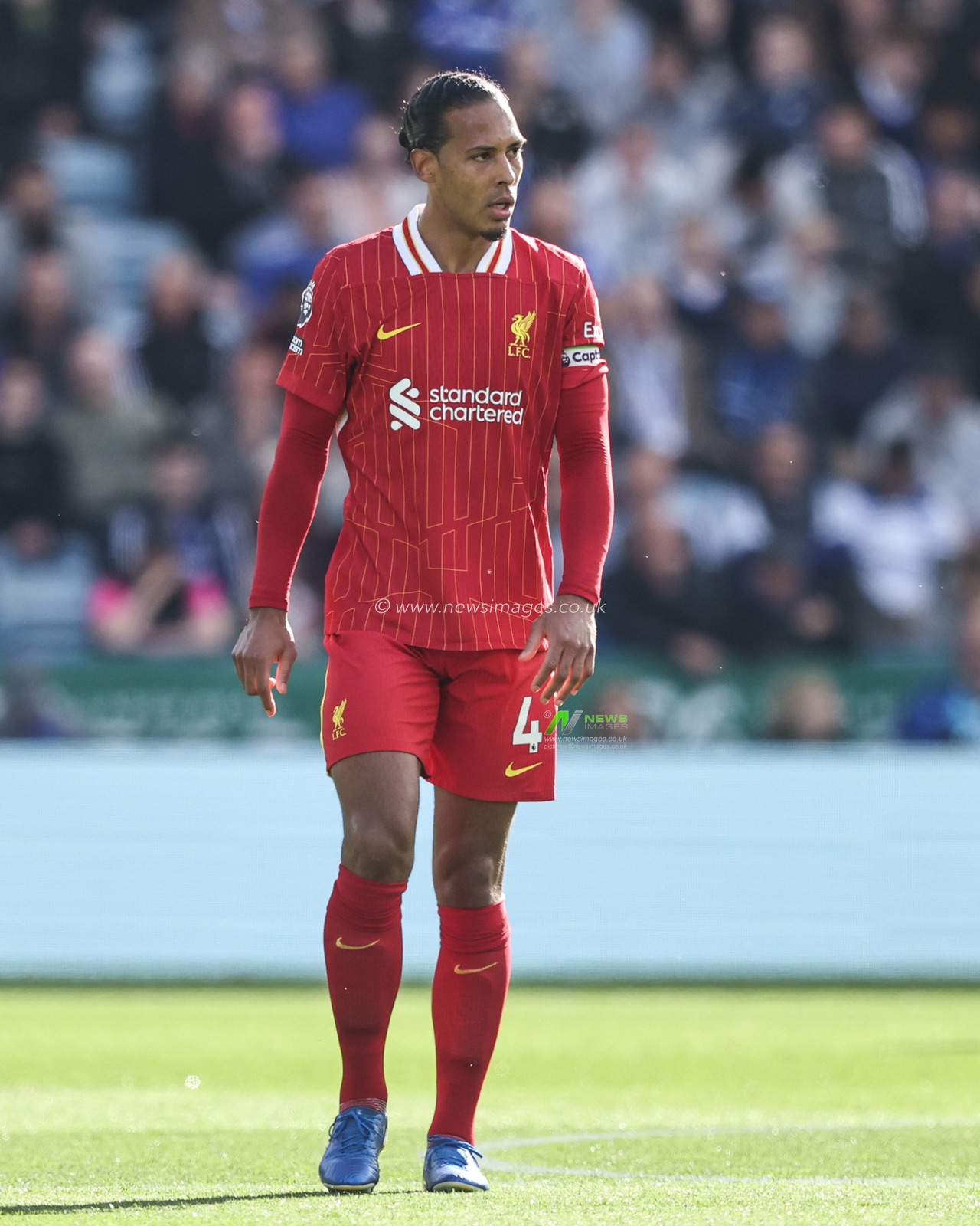 Virgil van Dijk of Liverpool during the Premier League match Leicester City vs Liverpool at King Power Stadium, Leicester, United Kingdom, 20th April 2025

(Photo by Alfie Cosgrove/News Images)