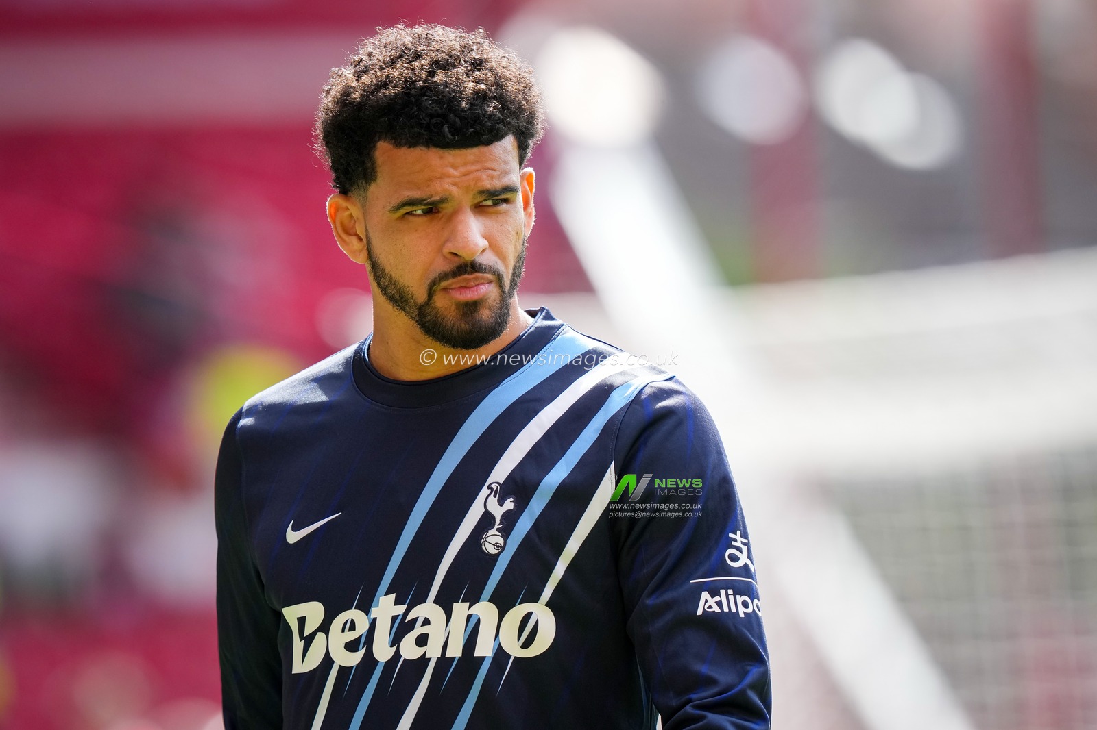 Dominic Solanke of Tottenham Hotspur in the pregame warmup session  during the Premier League match Nottingham Forest vs Tottenham Hotspur at City Ground, Nottingham, United Kingdom on 05 September 2026

(Photo by Maynard Manyowa/News Images)