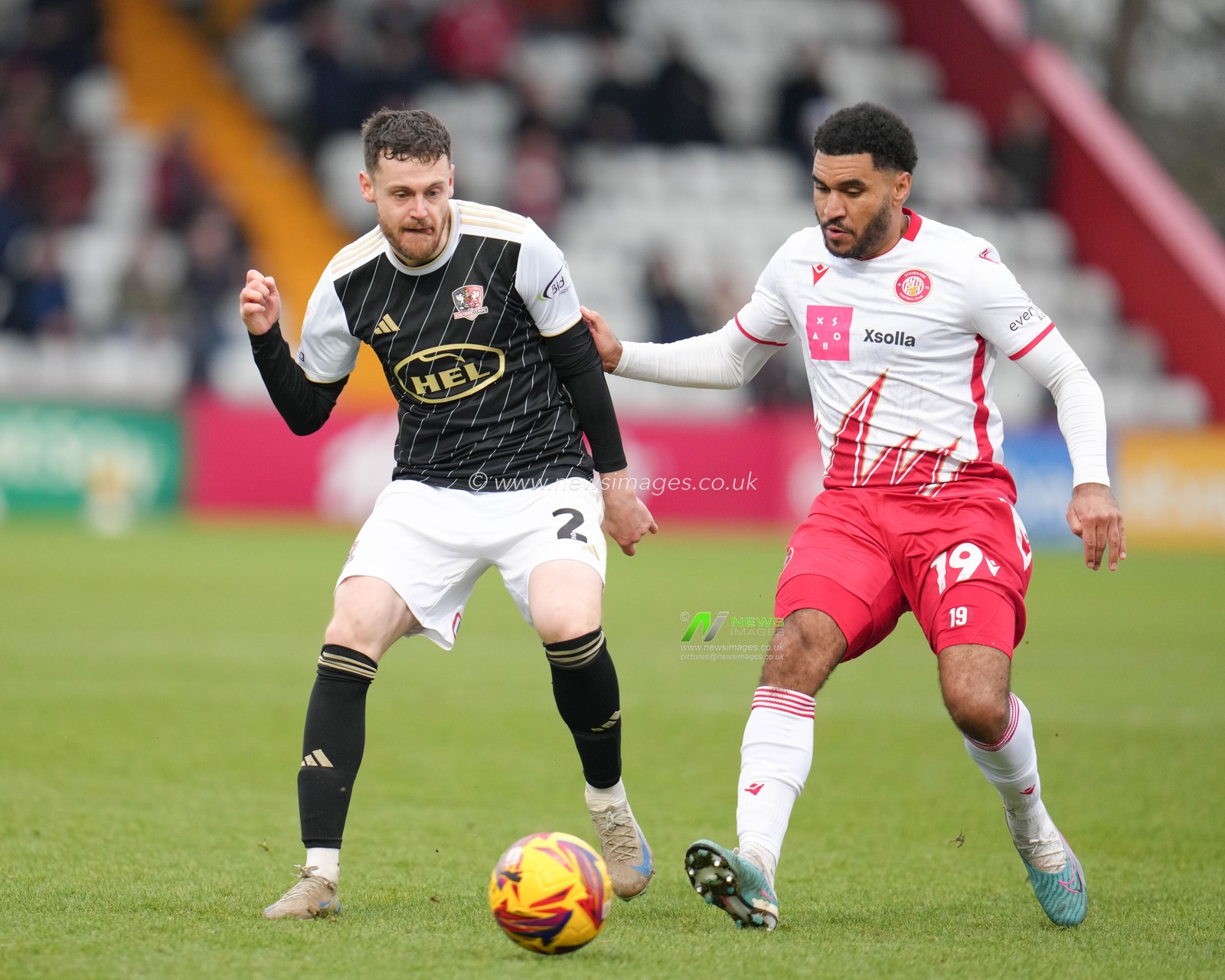 Jack McMillan of Exeter City playing the ball forward during the Sky Bet League 1 match Stevenage vs Exeter City at Lamex Stadium, Stevenage, United Kingdom, 1st February 2025

(Photo by Harvey Murphy/News Images)