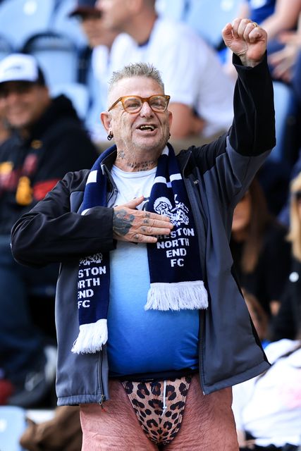 Preston North End fan celebrates team winning during the Sky Bet Championship match Preston North End vs Blackburn Rovers at Deepdale, Preston, United Kingdom on 05 September 2026

(Photo by Jorge Horsted/News Images)