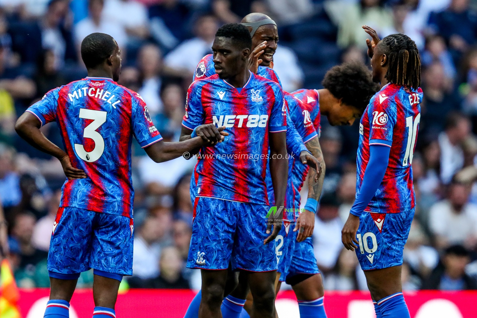 Ismaila Sarr of Crystal Palace celebrates his goal with teammates to make it 0-1, which is later ruled offside during the Premier League match Tottenham Hotspur vs Crystal Palace at Tottenham Hotspur Stadium, London, United Kingdom, 11th May 2025

(Photo by Izzy Poles/News Images)