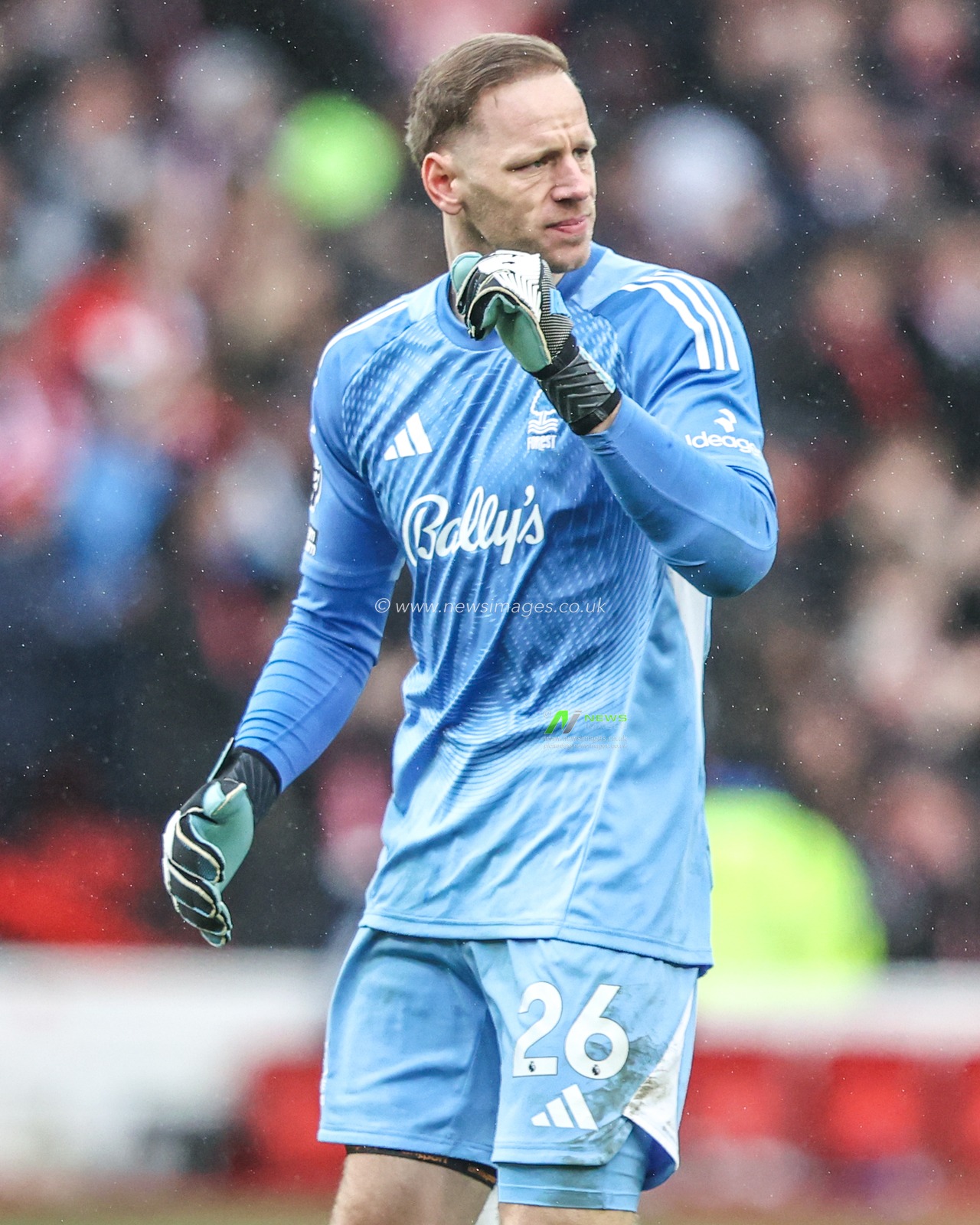 Nottingham Forest goalkeeper Matz Sels during the Premier League match Nottingham Forest vs Fulham at City Ground, Nottingham, United Kingdom on 15 March 2026

(Photo by Alfie Cosgrove/News Images)