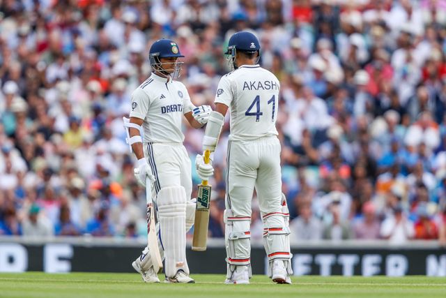 Yashasvi Jaiswaland and Akash Deep of India in action during the 5th Rothesay Test Match Day 3 England vs India at The Kia Oval, London, United Kingdom, 2nd August 2025

(Photo by Izzy Poles/News Images)