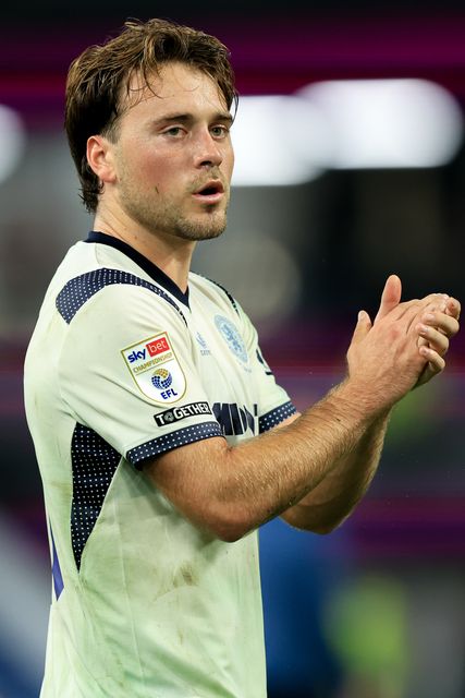Aidan Morris of Middlesbrough claps fans after 1-1 draw during the Sky Bet Championship match Burnley vs Middlesbrough at Turf Moor, Burnley, United Kingdom on 02 September 2026

(Photo by Jorge Horsted/News Images)