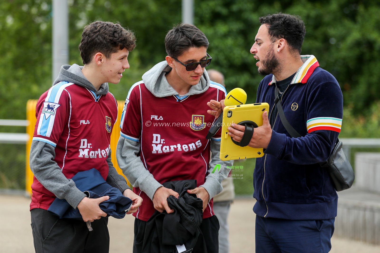 Fans arrive at London Stadium prior to the Premier League match West Ham United vs Nottingham Forest at London Stadium, London, United Kingdom, 18th May 2025

(Photo by Izzy Poles/News Images)