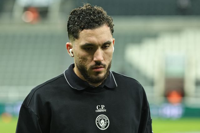 Rayan Cherki of Manchester City arrives during the Carabao Cup Semi-finals First Leg Newcastle United vs Manchester City at St. James's Park, Newcastle, United Kingdom, 13th January 2026

(Photo by Mark Cosgrove/News Images)