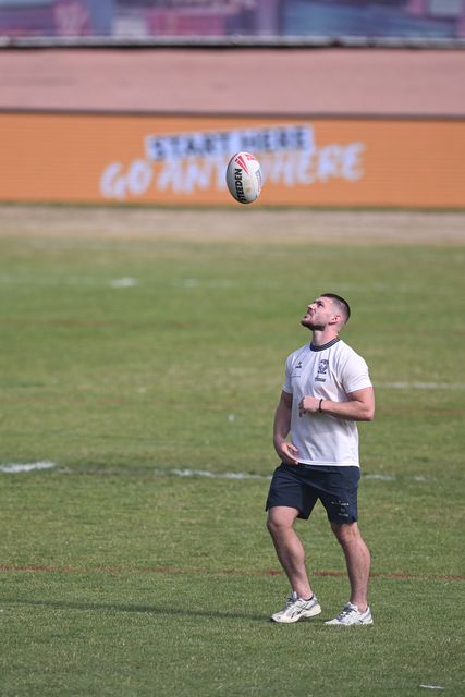 Danny Walker of Warrington Wolves with a ball prior to the Betfred Super League round 22 match Bradford Bulls vs Warrington Wolves at Odsal Stadium, Bradford, United Kingdom on 08 August 2026

(Photo by Ben Roberts/News Images)