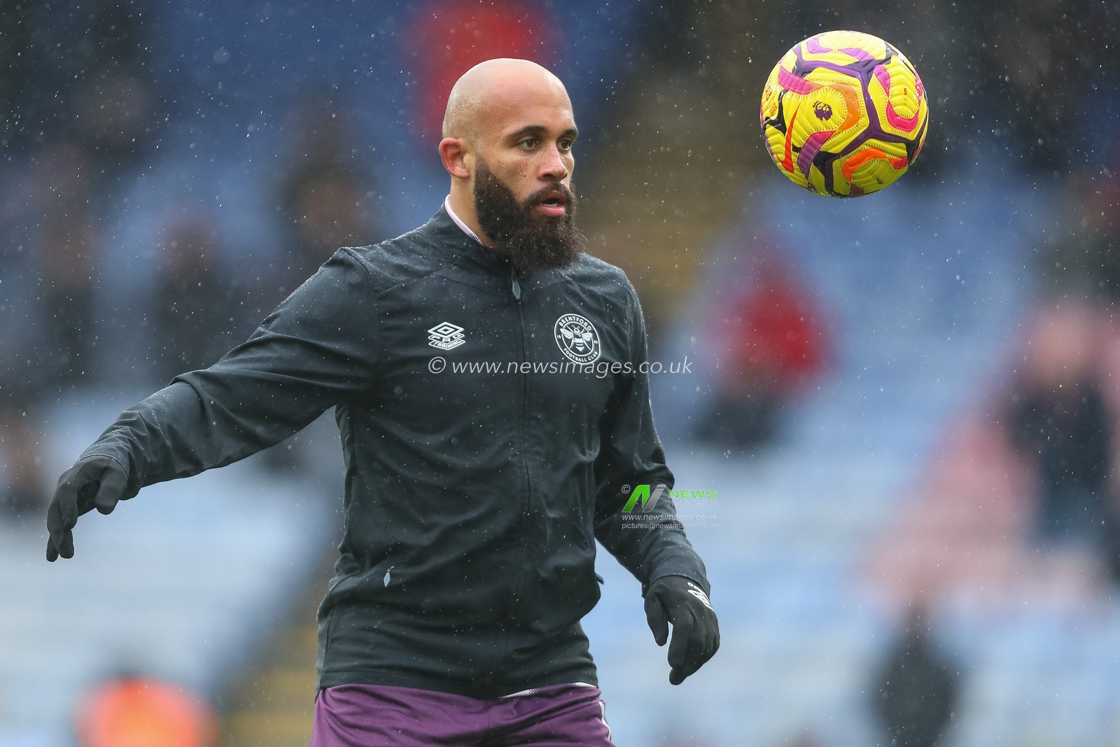 Bryan Mbeumo of Brentford in the pregame warmup session during the Premier League match Crystal Palace vs Brentford at Selhurst Park, London, United Kingdom, 26th January 2025

(Photo by Izzy Poles/News Images)