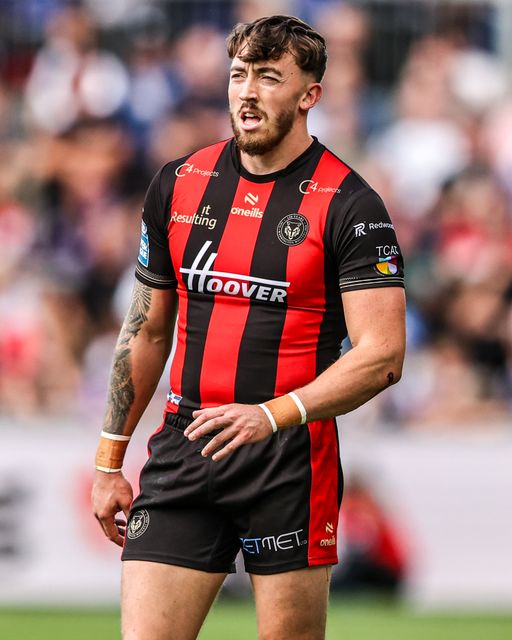 Matty Ashton of Warrington Wolves during the Betfred Super League round 26 match Wakefield Trinity vs Warrington Wolves at DIY Kitchens Stadium, Wakefield, United Kingdom on 05 September 2026

(Photo by Alfie Cosgrove/News Images)