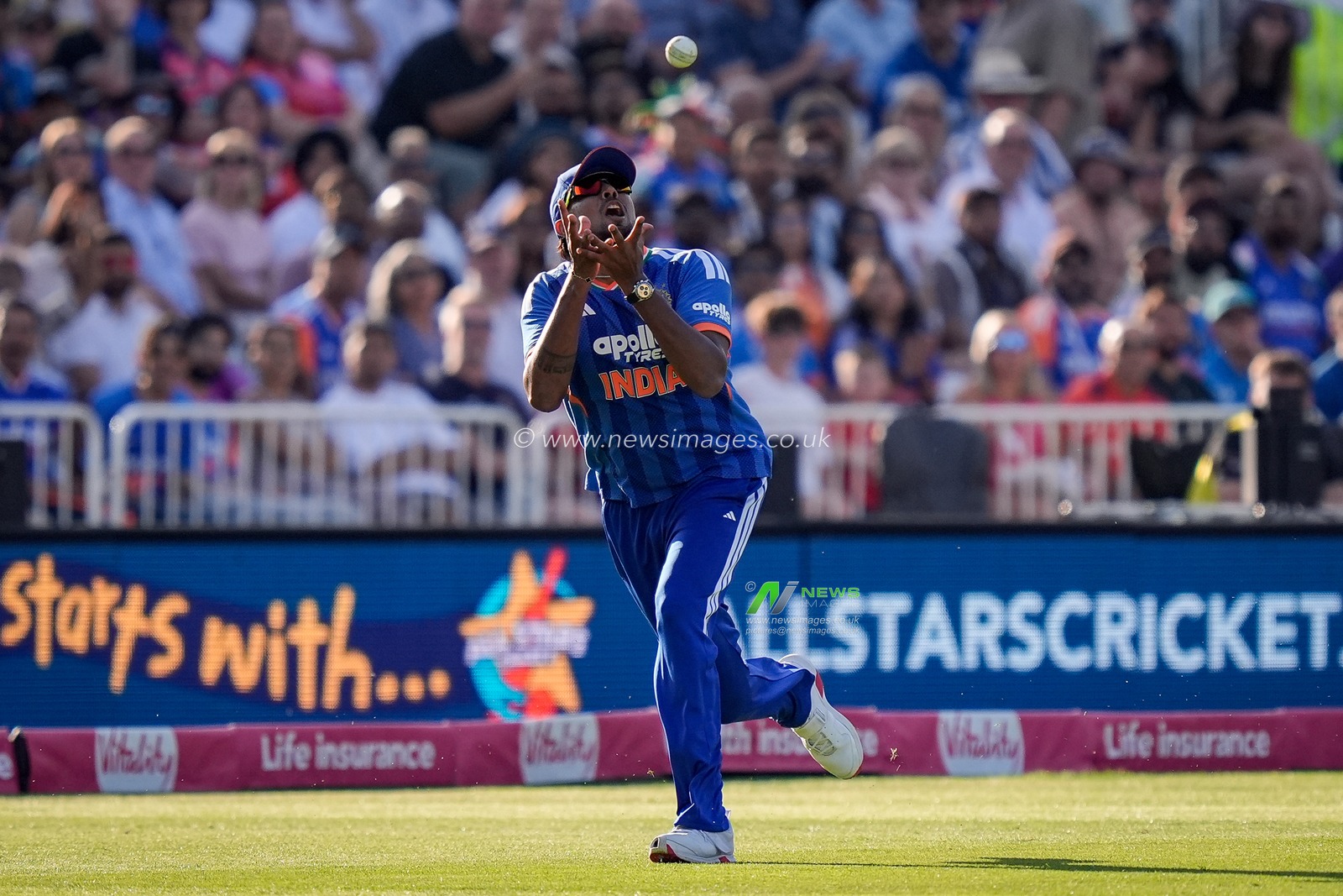 Harshit Rana of India drops a catch in the deep during the Third Vitality T20 International match England vs India at Trent Bridge, Nottingham, United Kingdom on 07 July 2026

(Photo by Maynard Manyowa/News Images)