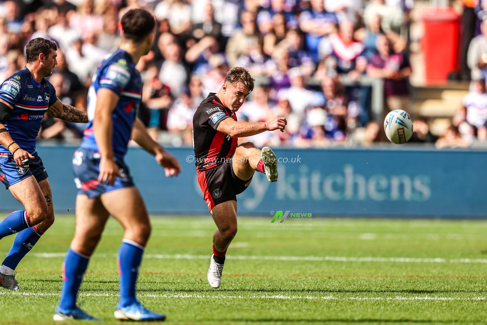 Betfred Super League round 26 Wakefield Trinity v Warrington Wolves