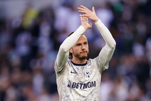 James Maddison of Tottenham Hotspur applauds home support during the Premier League match Tottenham Hotspur vs Brighton & Hove Albion at Tottenham Hotspur Stadium, London, United Kingdom on 18 April 2026

(Photo by Harvey Murphy/News Images)