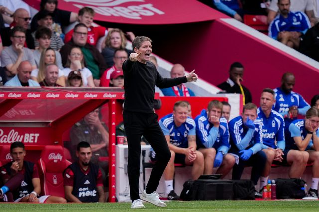 Nottingham Forest manager Oliver Glasner gives his team instructions  during the Premier League match Nottingham Forest vs Tottenham Hotspur at City Ground, Nottingham, United Kingdom on 05 September 2026

(Photo by Maynard Manyowa/News Images)