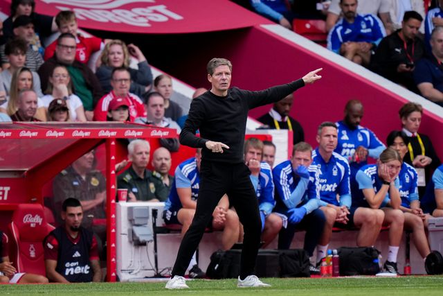 Nottingham Forest manager Oliver Glasner gives his team instructions  during the Premier League match Nottingham Forest vs Tottenham Hotspur at City Ground, Nottingham, United Kingdom on 05 September 2026

(Photo by Maynard Manyowa/News Images)