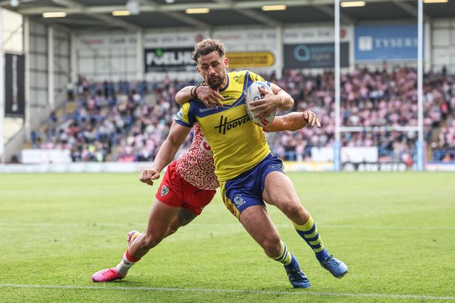 Toby King of Warrington Wolves goes over for a try during the Betfred Super League Round 25 match Warrington Wolves vs Leigh Leopards at Halliwell Jones Stadium, Warrington, United Kingdom, 6th September 2025

(Photo by Mark Cosgrove/News Images)