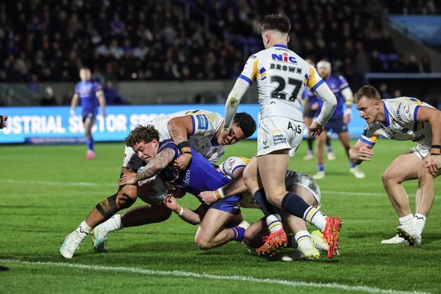 Harvey Smith of Wakefield Trinity goes over for a try during the Betfred Challenge Cup round 4 match Wakefield Trinity vs Leeds Rhinos at DIY Kitchens Stadium, Wakefield, United Kingdom on 13 March 2026

(Photo by Mark Cosgrove/News Images)