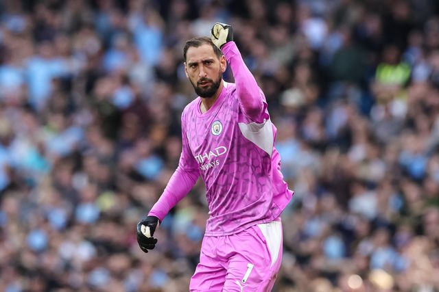 Manchester City goalkeeper Gianluigi Donnarumma celebrates the goal of Erling Haaland of Manchester City (not pictured) to make it 1-0 during the Premier League match Manchester City vs Coventry City at Etihad Stadium, Manchester, United Kingdom on 05 September 2026

(Photo by Mark Cosgrove/News Images)