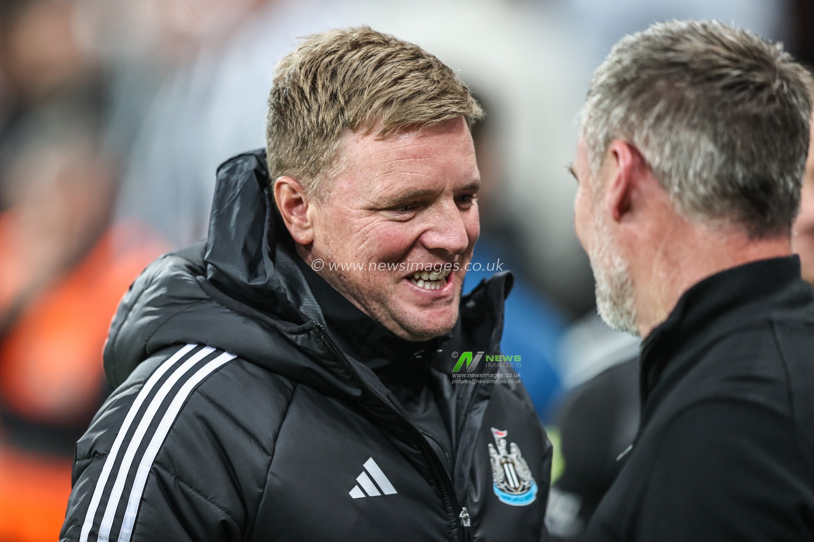 Eddie Howe manager of Newcastle United shakes hands with Graham Alexander manager of Bradford City before the game during the Carabao Cup Round 3 match Newcastle United vs Bradford City at St. James's Park, Newcastle, United Kingdom, 24th September 2025

(Photo by Alfie Cosgrove/News Images)