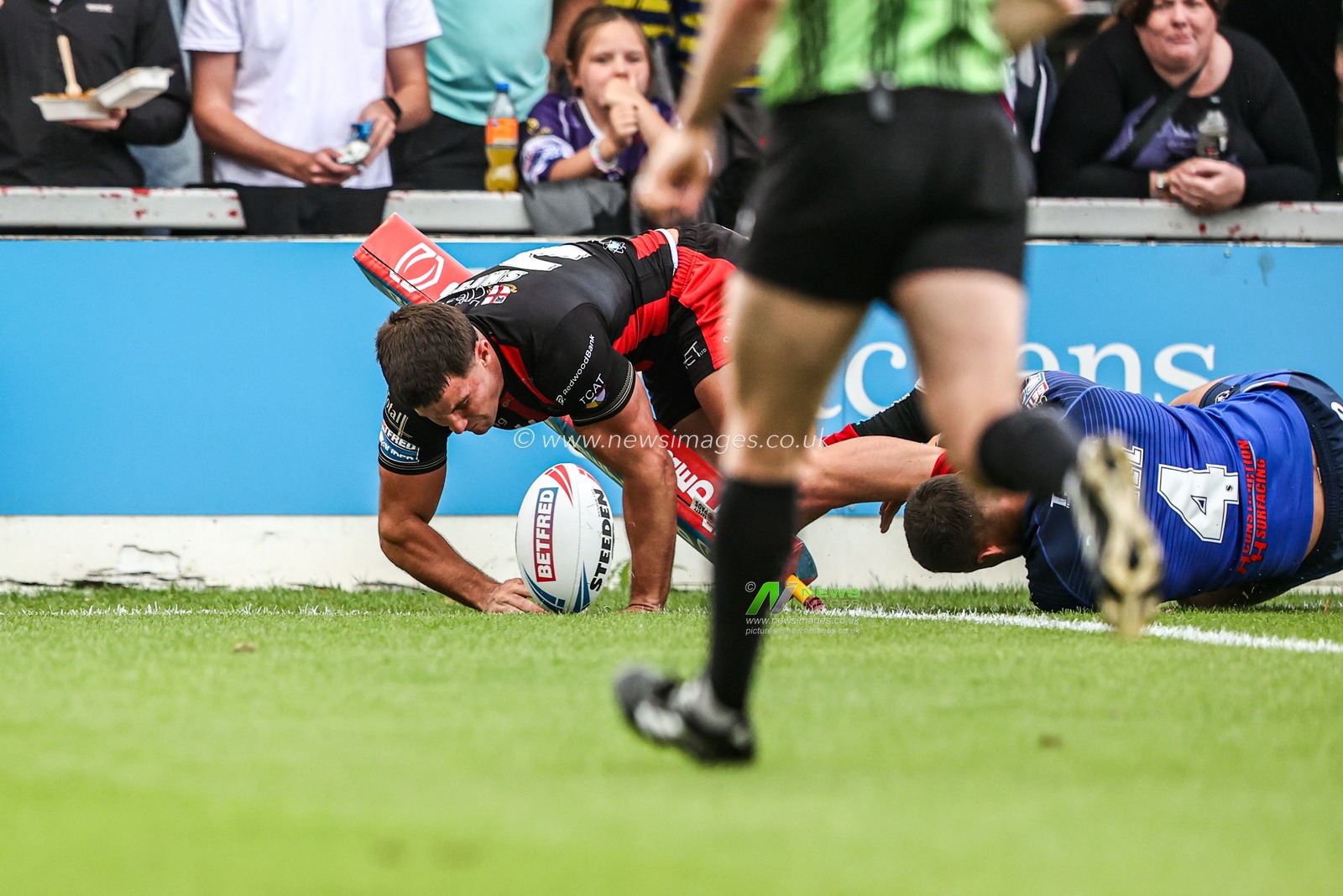 Betfred Super League round 26 Wakefield Trinity v Warrington Wolves