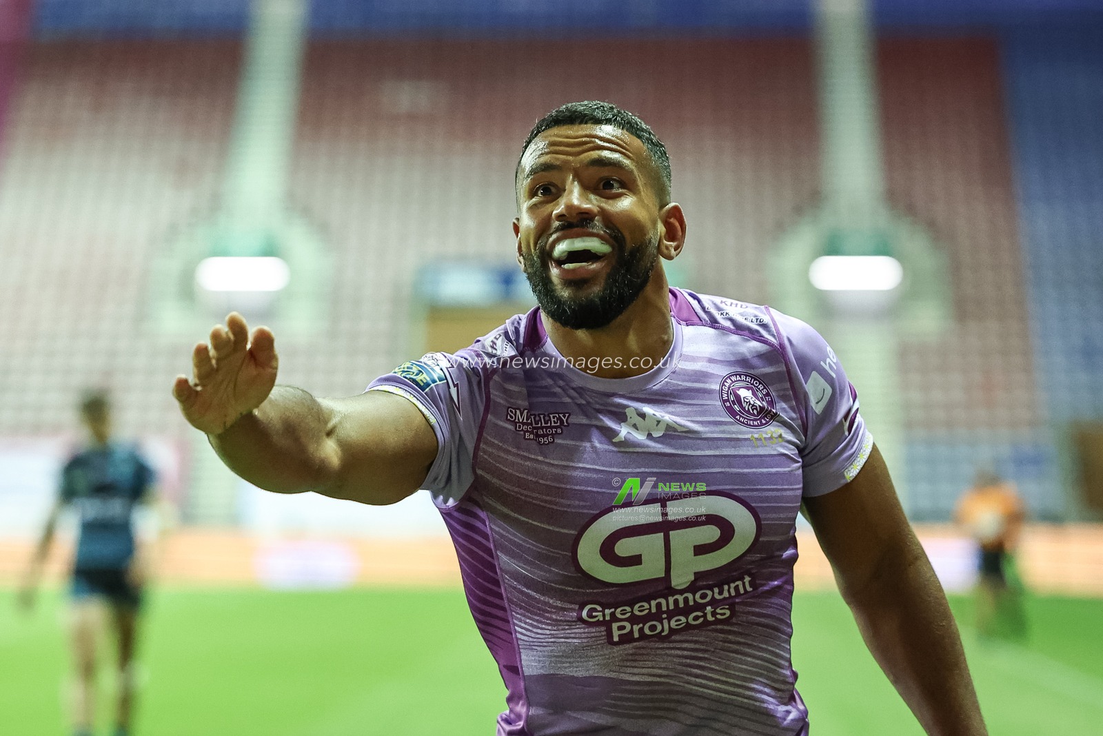 ï»¿ï»¿ï»¿Kruise Leeming of Wigan Warriors celebrates his try during the Betfred Super League Round 11 match Wigan Warriors vs Leigh Leopards at The Brick Community Stadium, Wigan, United Kingdom, 16th May 2025

(Photo by Mark Cosgrove/News Images)