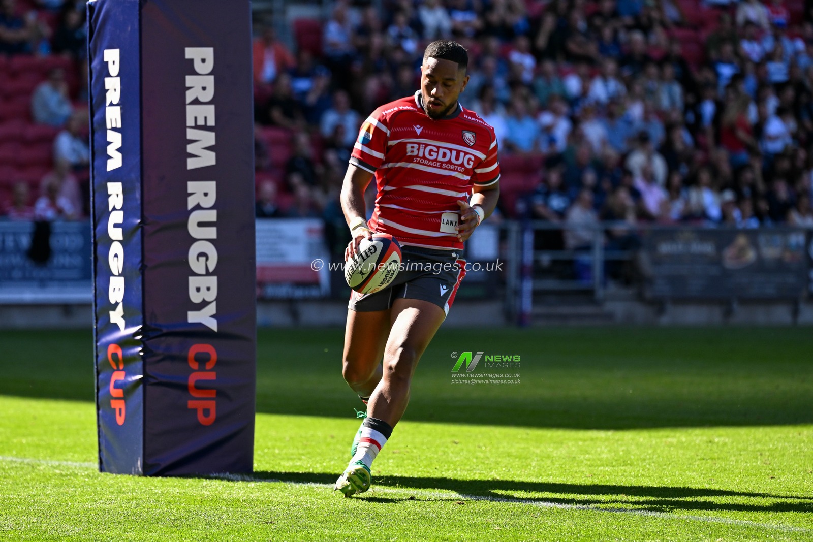 Phil Cokanasiga of Gloucester Rugby scores during the Prem Rugby Cup match Bristol Bears vs Gloucester at Ashton Gate, Bristol, United Kingdom on 05 September 2026

(Photo by Alex Williamson/News Images)