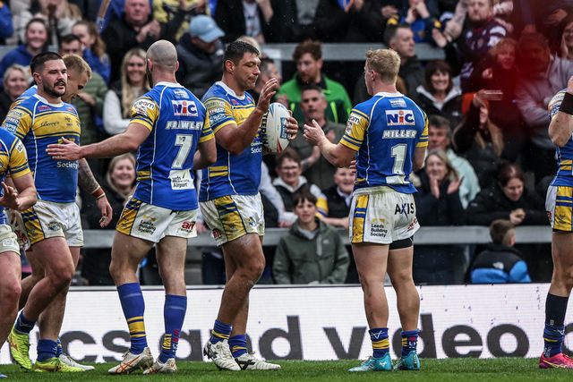 Ryan Hall of Leeds Rhinos celebrates his try during the Betfred Super League Round 8 match Leeds Rhinos vs Huddersfield Giants at Headingley Stadium, Leeds, United Kingdom, 18th April 2025

(Photo by Alfie Cosgrove/News Images)