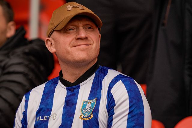 Sheffield Wed fan in the stands during the Sky Bet Championship match Stoke City vs Sheffield Wednesday at Bet365 Stadium, Stoke On Trent, United Kingdom on 03 April 2026

(Photo by Maynard Manyowa/News Images)