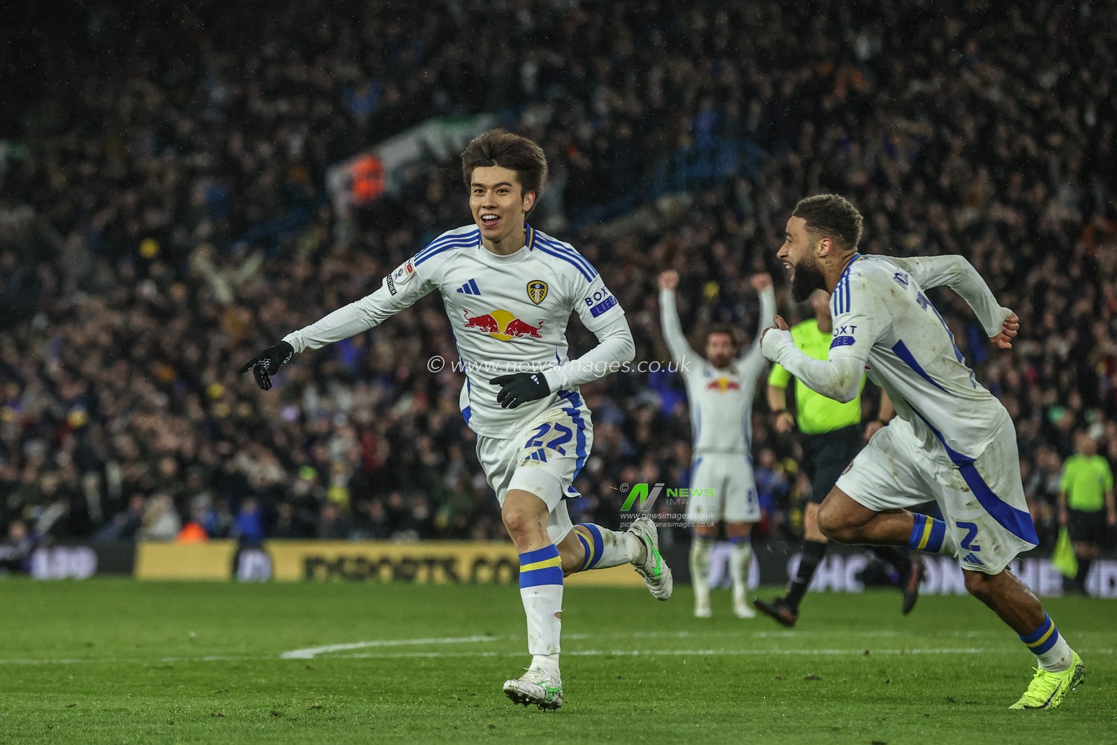 Ao Tanaka of Leeds United celebrates his goal to make it 2-0 during the Sky Bet Championship match Leeds United vs Millwall at Elland Road, Leeds, United Kingdom, 12th March 2025

(Photo by Alfie Cosgrove/News Images)