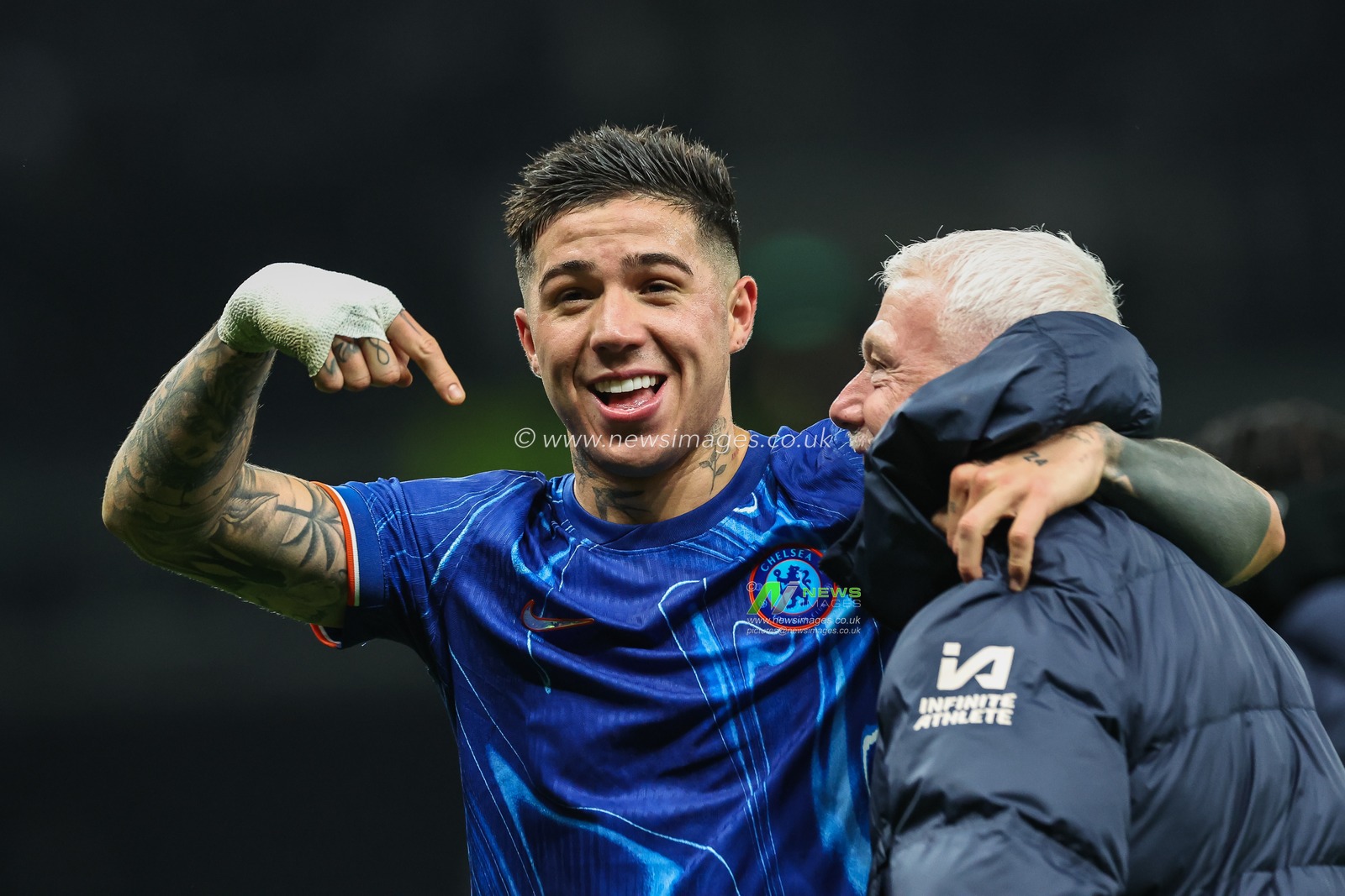 Enzo FernÃ¡ndez of Chelsea celebrates his sides victory in the Premier League match Tottenham Hotspur vs Chelsea at Tottenham Hotspur Stadium, London, United Kingdom, 8th December 2024

(Photo by Mark Cosgrove/News Images)