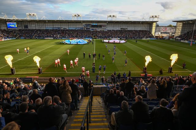 Team come out onto the pitch ahead of the Betfred Super League play-off Eliminator 2 Warrington Wolves v St Helens at Halliwell Jones Stadium, Warrington, United Kingdom, 28th September 2024

(Photo by Craig Thomas/News Images)