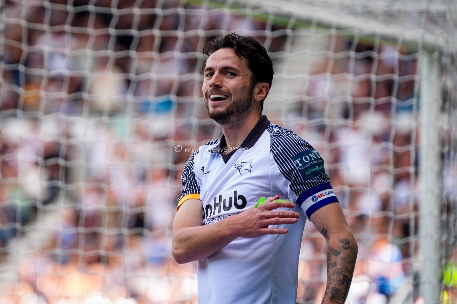 Lewis Travis of Derby County reacts after a missed chance on goal  during the Sky Bet Championship match Derby County vs Sheffield United at Pride Park Stadium, Derby, United Kingdom on 02 May 2026

(Photo by Maynard Manyowa/News Images)
