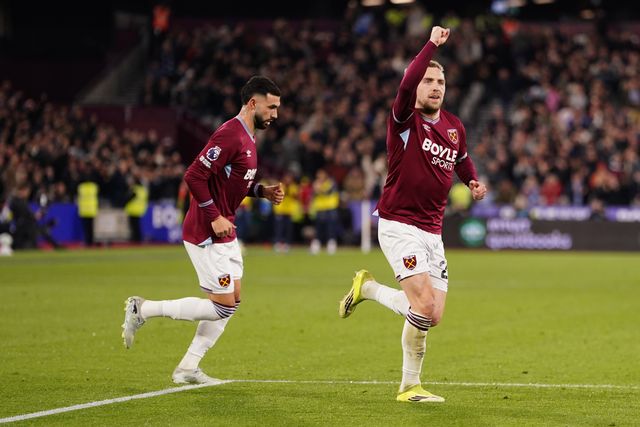 Jarrod Bowen of West Ham United assists 1-1 equaliser during the Premier League match West Ham United vs Manchester City at London Stadium, London, United Kingdom on 14 March 2026

(Photo by Harvey Murphy/News Images)