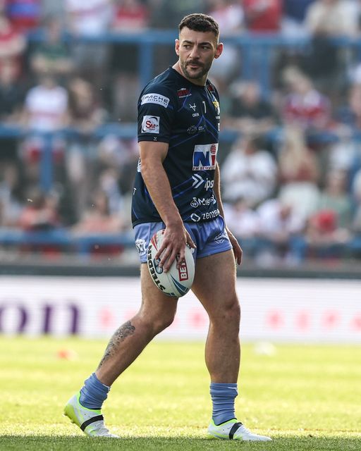 Jake Connor of Leeds Rhinos in the pre-game warm up during the Betfred Super League round 16 match Leeds Rhinos vs Hull KR at AMT Headingley Stadium, Leeds, United Kingdom on 26 June 2026

(Photo by Alfie Cosgrove/News Images)