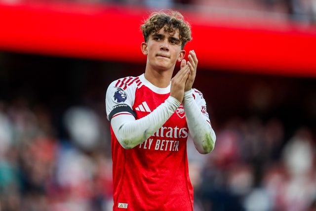 Max Robert Dowman of Arsenal acknowledges the fans after the teams victory following the Premier League match Arsenal vs Leeds United at Emirates Stadium, London, United Kingdom, 23rd August 2025

(Photo by Izzy Poles/News Images)