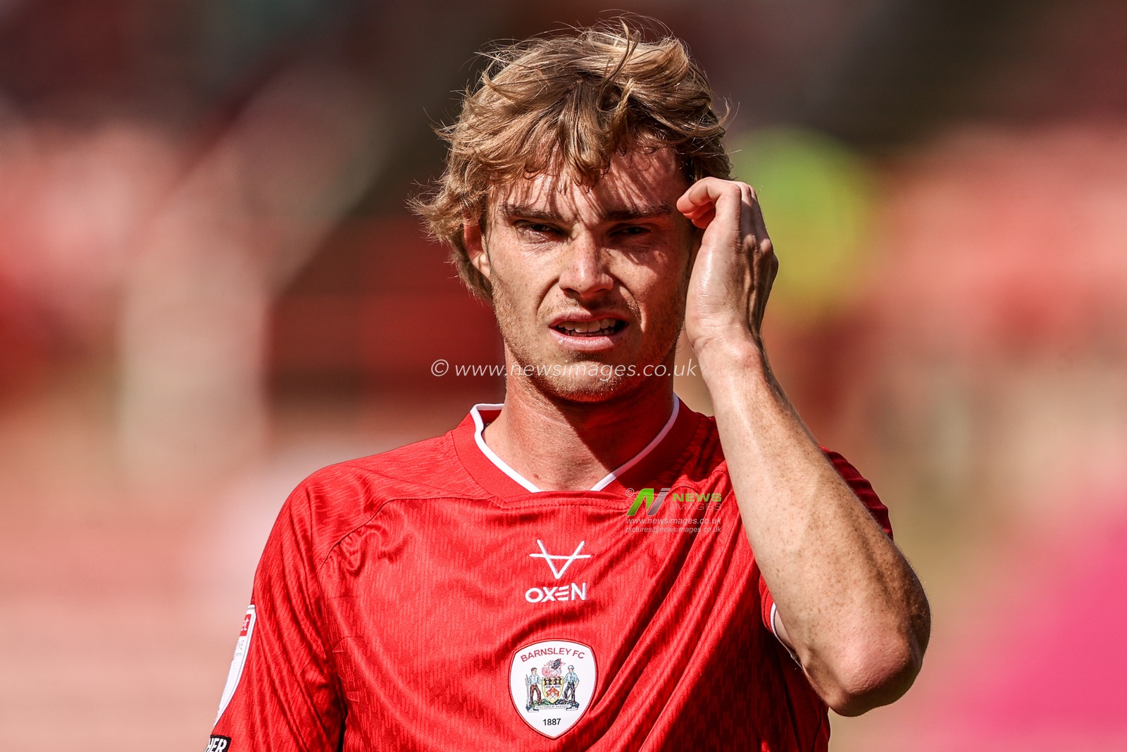 Sky Bet League One: Barnsley v Bromley