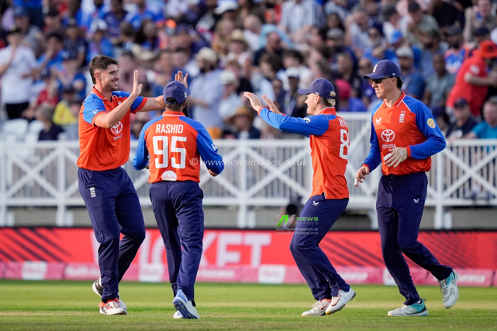 Josh Tongue of England celebrates taking the wicket of Ishan Kishan of India during the Third Vitality T20 International match England vs India at Trent Bridge, Nottingham, United Kingdom on 07 July 2026

(Photo by Maynard Manyowa/News Images)