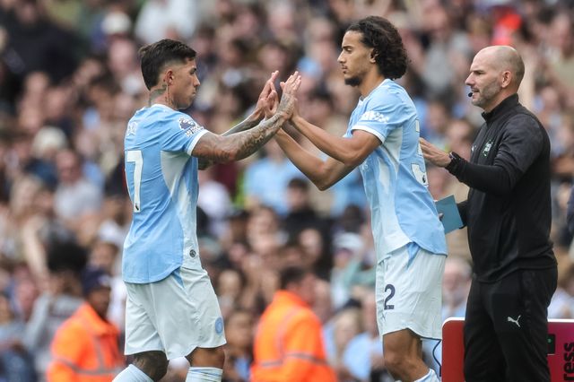 Enzo Fernández of Manchester City is substituted for Ayyoub Bouaddi of Manchester City  during the Premier League match Manchester City vs Coventry City at Etihad Stadium, Manchester, United Kingdom on 05 September 2026

(Photo by Mark Cosgrove/News Images)