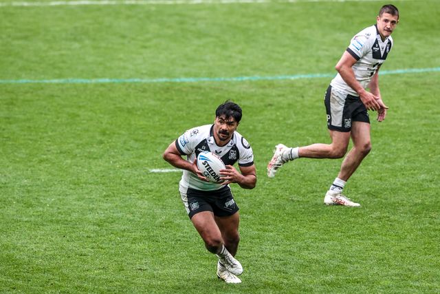 James Bell of Hull FC breaks with the ball during the Betfred Super League round 10 match Hull FC vs Toulouse Olympique at MKM Stadium, Hull, United Kingdom on 03 May 2026

(Photo by Alfie Cosgrove/News Images)