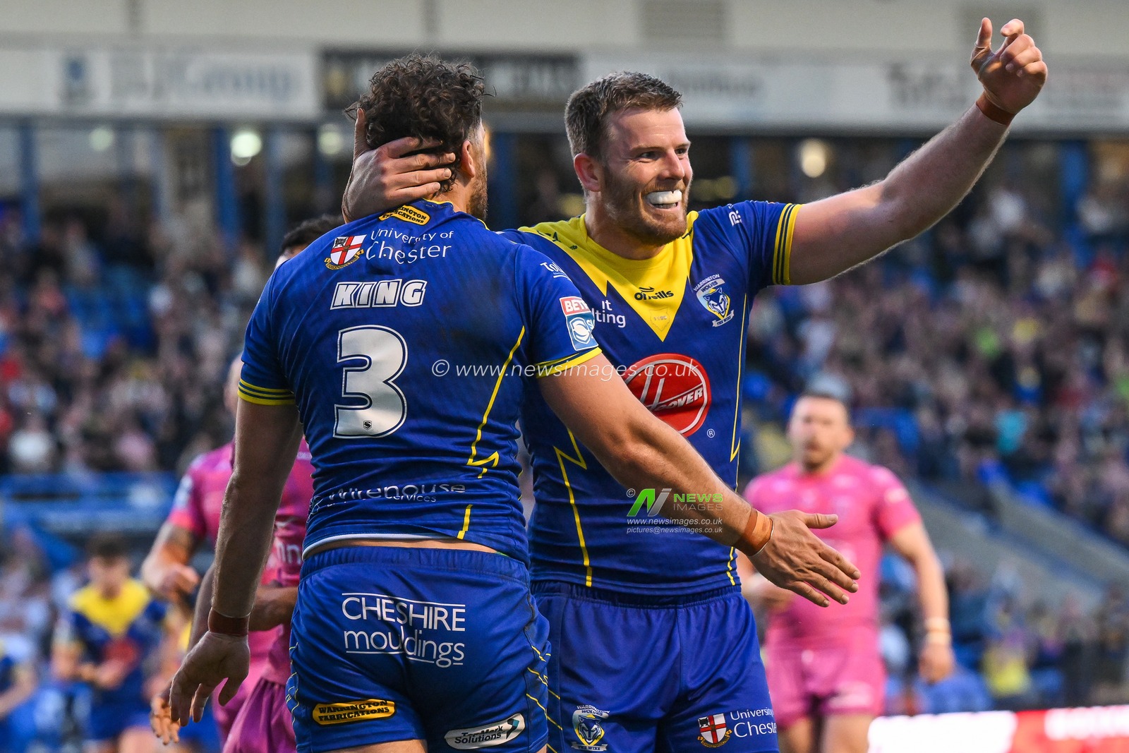 Toby King of Warrington Wolves celebrates his try during the Betfred Super League Round 11 match Warrington Wolves vs Hull KR at Halliwell Jones Stadium, Warrington, United Kingdom, 9th May 2024

(Photo by Craig Thomas/News Images)